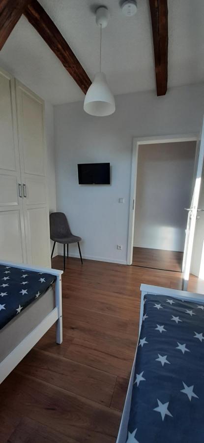 Fewo Rohleder De Mit 130M2 Und Garten Fuer 6Pers Mit 2 Bad Cottbus Esterno foto