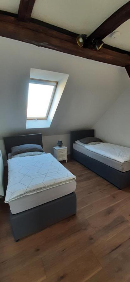 Fewo Rohleder De Mit 130M2 Und Garten Fuer 6Pers Mit 2 Bad Cottbus Esterno foto